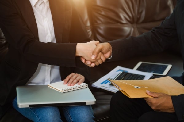 Qontum | Accord collectif à durée déterminée : une dénonciation possible ?