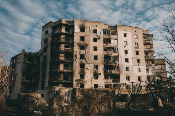 Qontum | Industriels : bâtiment inexploitable, taxe foncière inopposable ?