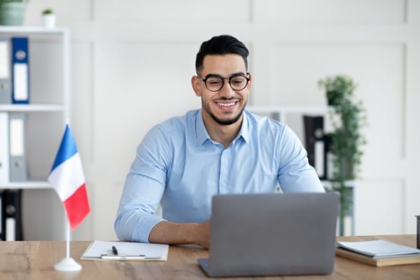 Qontum | Formation au français langue étrangère : du temps de travail effectif ?