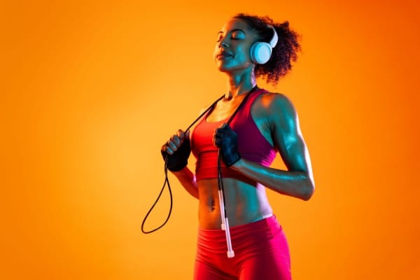 Exploitation de l’image des sportifs : avec ou sans TVA ? 13 Qontum | Exploitation de l’image des sportifs : avec ou sans TVA ?