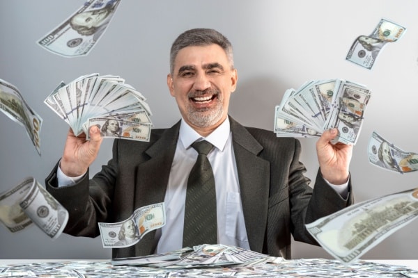 C’est l’histoire d’un dirigeant qui estime être rémunéré à la hauteur de son travail… 15 Qontum | C’est l’histoire d’un dirigeant qui estime être rémunéré à la hauteur de son travail…