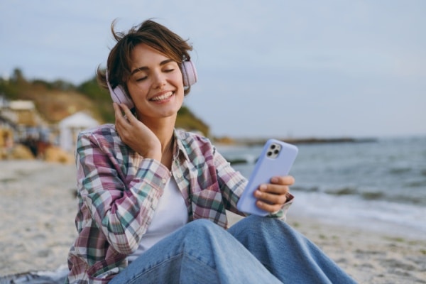 Qontum | Taxe sur le streaming musical : on en sait un peu plus…