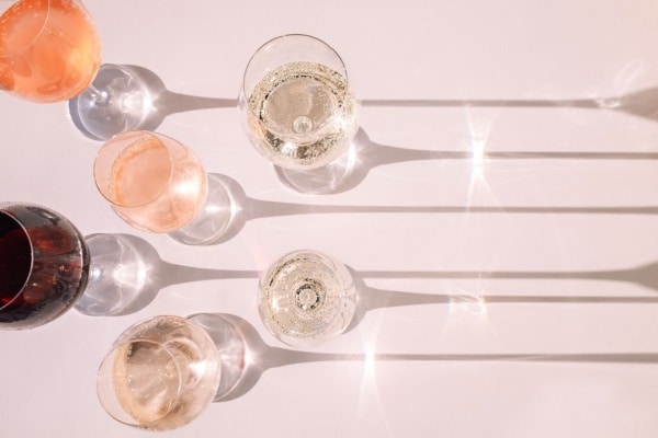 Filières des vins et des alcools : des obligations fiscales « allégées » 9 Qontum | Filières des vins et des alcools : des obligations fiscales « allégées »