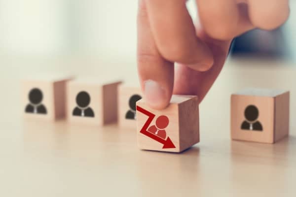Qontum | Mise à pied conservatoire ou disciplinaire : quelle différence ?