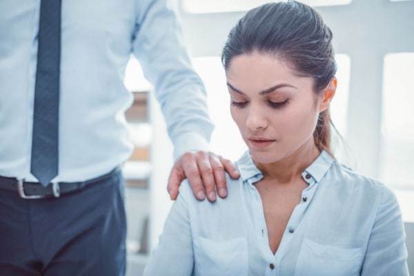 Qontum | Violences sexuelles et sexistes au travail : un nouveau kit de prévention