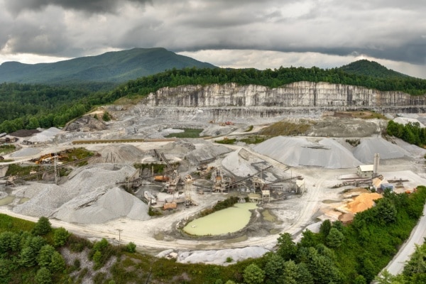 Mines et carrières : renforcement des mesures de prévention 11 Qontum | Mines et carrières : renforcement des mesures de prévention