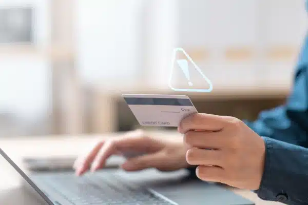 Fraudes bancaires : recenser les anomalies pour mieux détecter les fraudes 16 Qontum | Fraudes bancaires : recenser les anomalies pour mieux détecter les fraudes