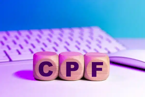 Shutterstock_CPF Qontum | Compte personnel de formation : quel reste à charge pour le salarié ?