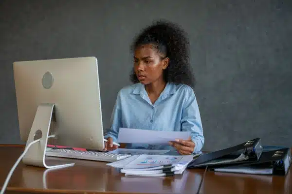 Shutterstock_apprentissagesuppression Qontum | Apprentissage : formalités simplifiées pour les entreprises