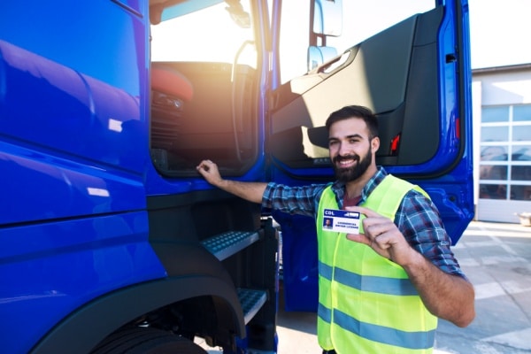 Qontum | Transport routier : du nouveau pour les inspecteurs du permis de conduire