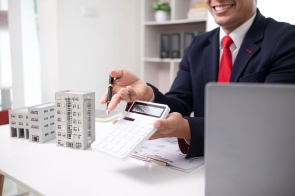Qontum | Facturation électronique : quel sort pour les appels de charges de copropriété ?