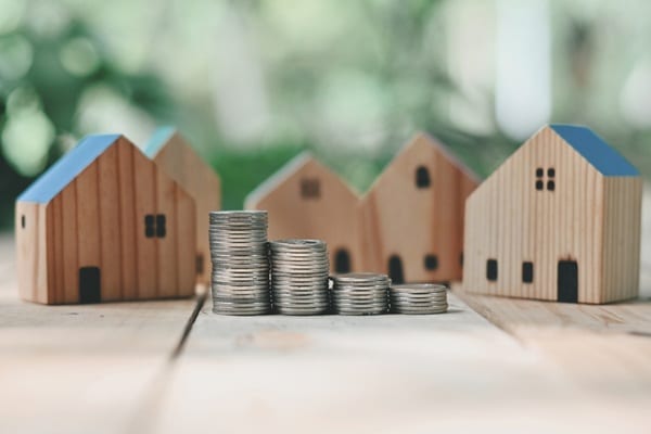 Qontum | Taxe d’habitation des couples : à chacun sa résidence principale ?