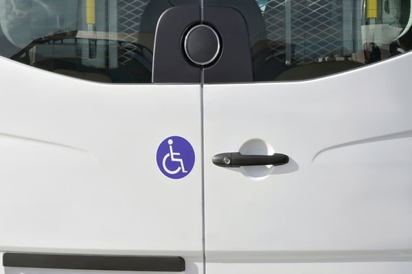 Qontum | Le transport sanitaire actuel : inadapté aux besoins des patients ?