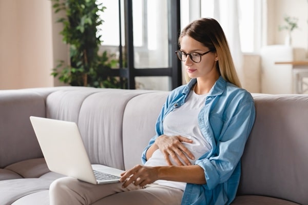 Qontum | Congé supplémentaire de naissance : une double déclaration désormais incontournable !
