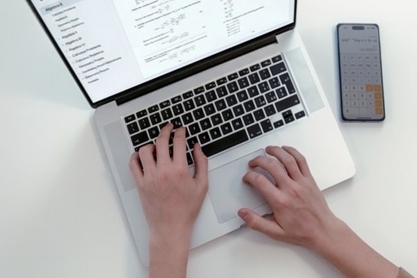 Qontum | Net-entreprises : évolution vers un nouvel espace connecté